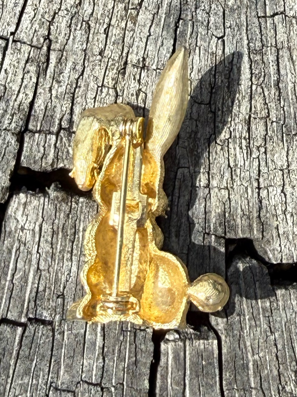 Mid-Century Bunny Brooch - Picture 2 of 3